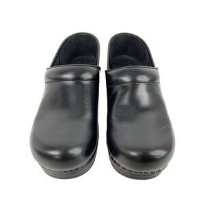 Dansko Black Leather Womens Clogs Size 38 US 7.5-8 Slip-On Comfort Shoes GUC